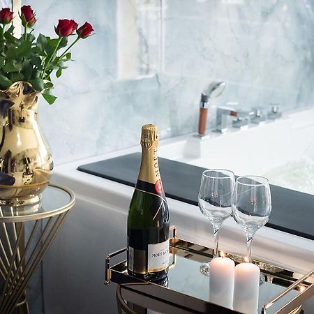 Apartament Jacuzzi グディニャ エクステリア 写真